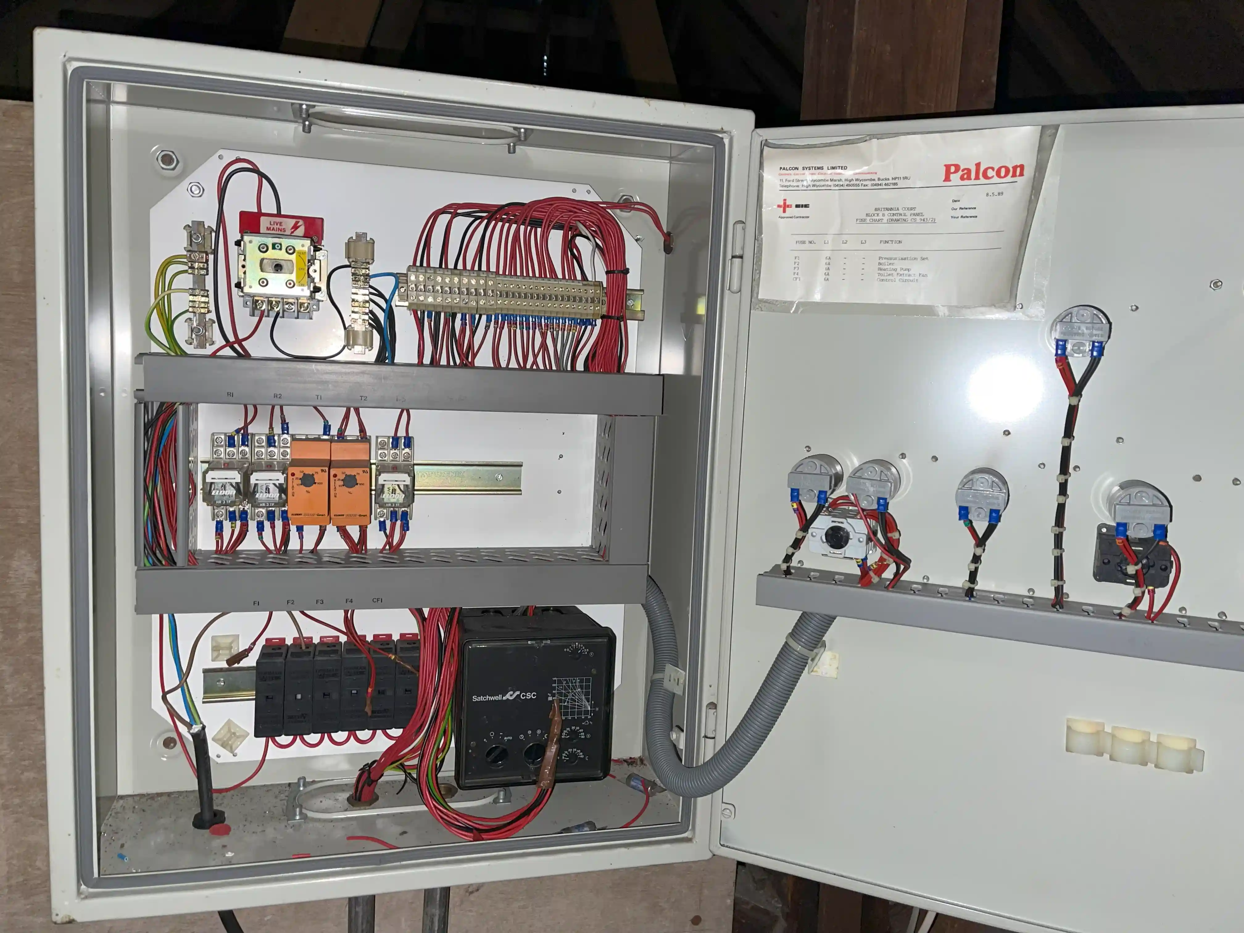 24 Hours Emergency Electrician near Westerham